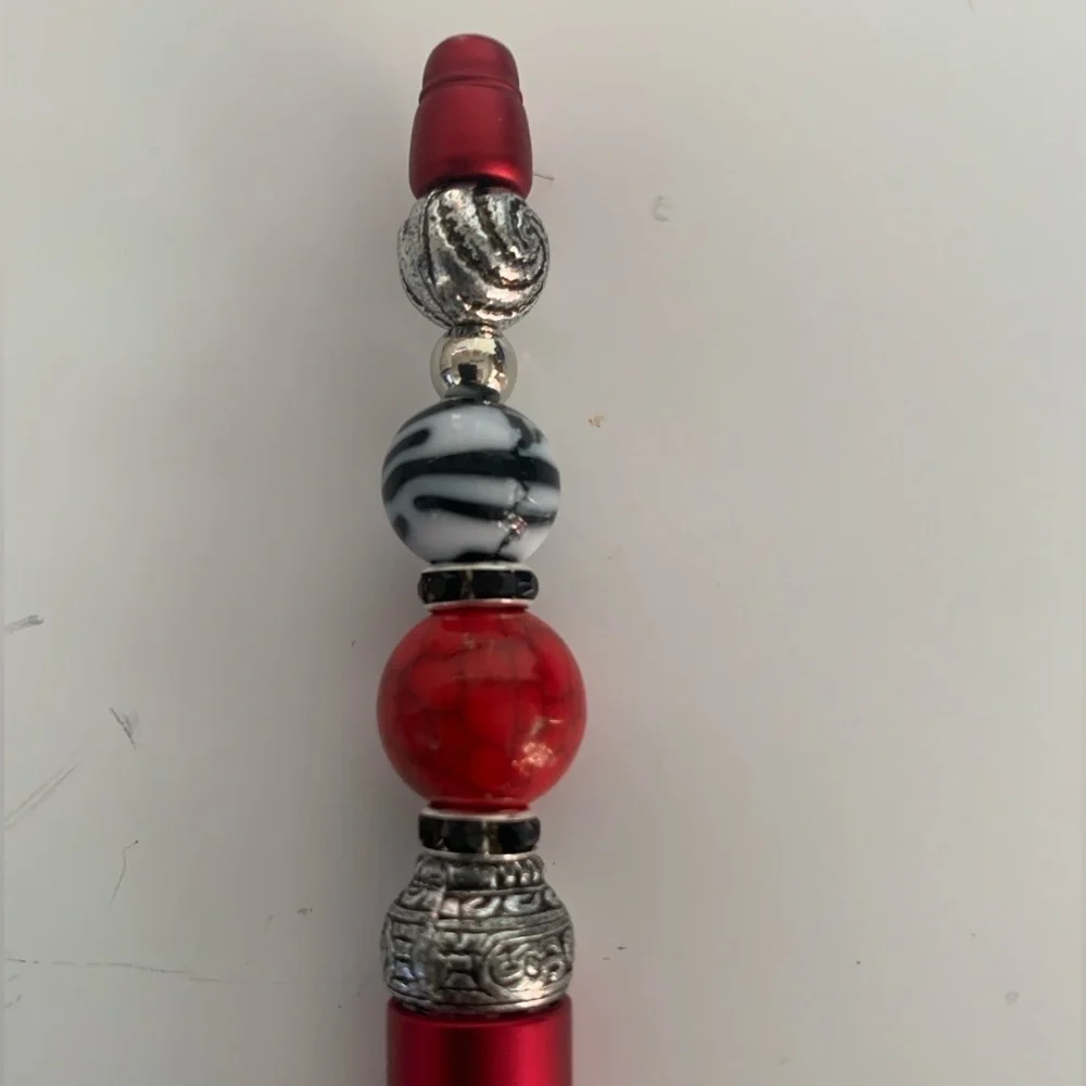 Hand crafted Beaded Pen, black ink with extra refillable ink.